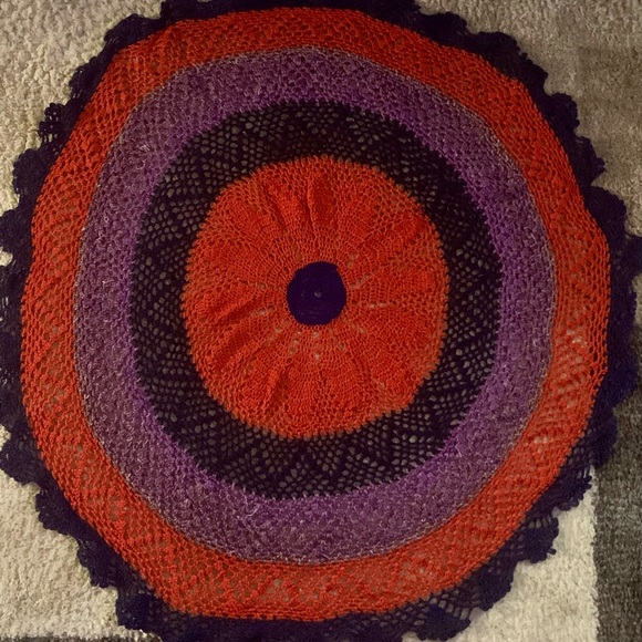 Handmade CROCHET TABLECLOTH!  Large Doily!  Navy, red, purple!  Scalloped edge. - Picture 5 of 5